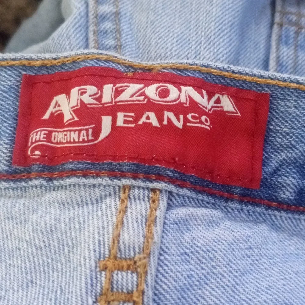 Arizona boot cut jeans size 38x34 ( bag Y )
